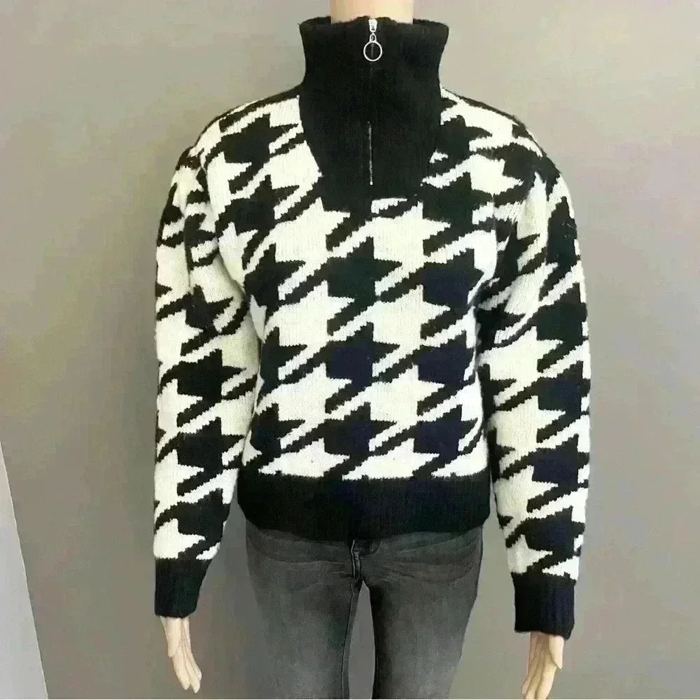 Houndstooth Turtle Neck Black & White Sweater Jumper with Zip Up Collar.